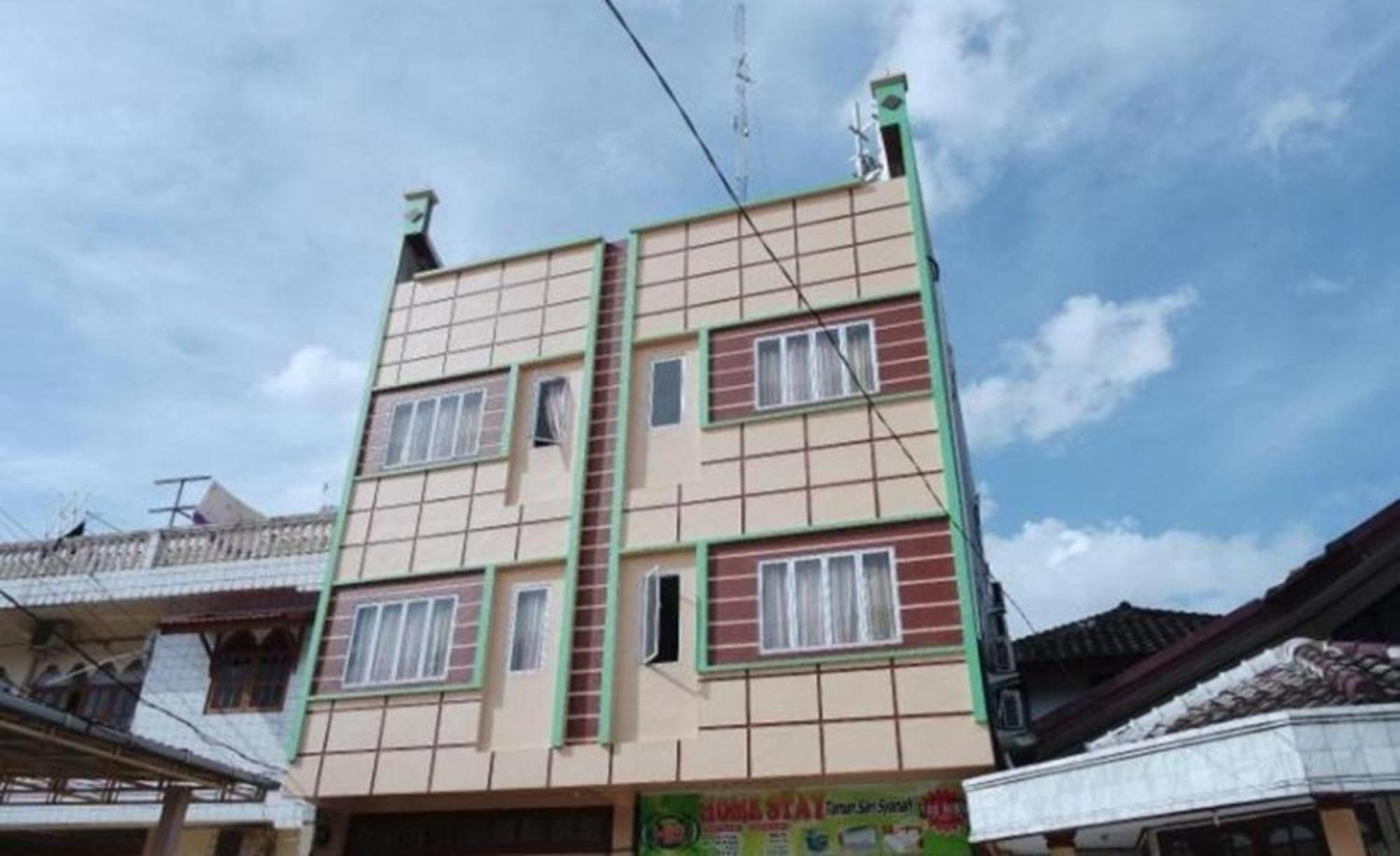 Guest House Taman Sari Syariah Pekanbaru Luaran gambar